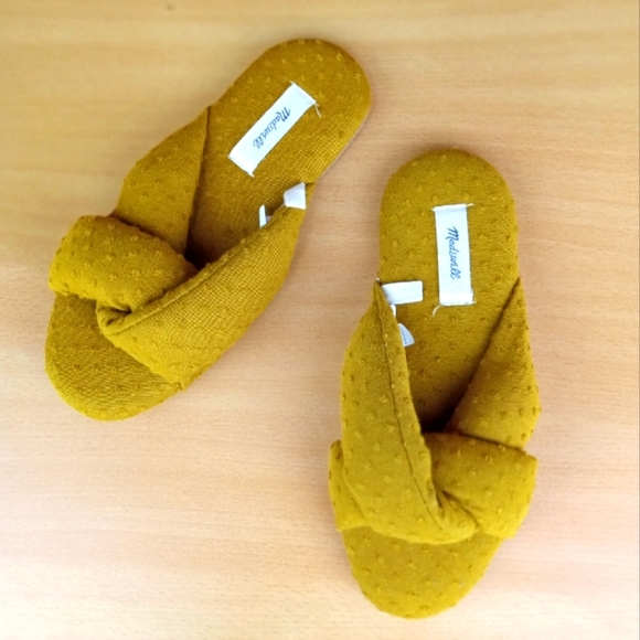 NWT MADEWELL Criss Cross Scuff Slippers in Mustard Clip Dot Sz. 5 - Picture 3 of 7